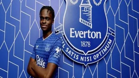 尤文今夏以1400万欧价格引进卡卢卢